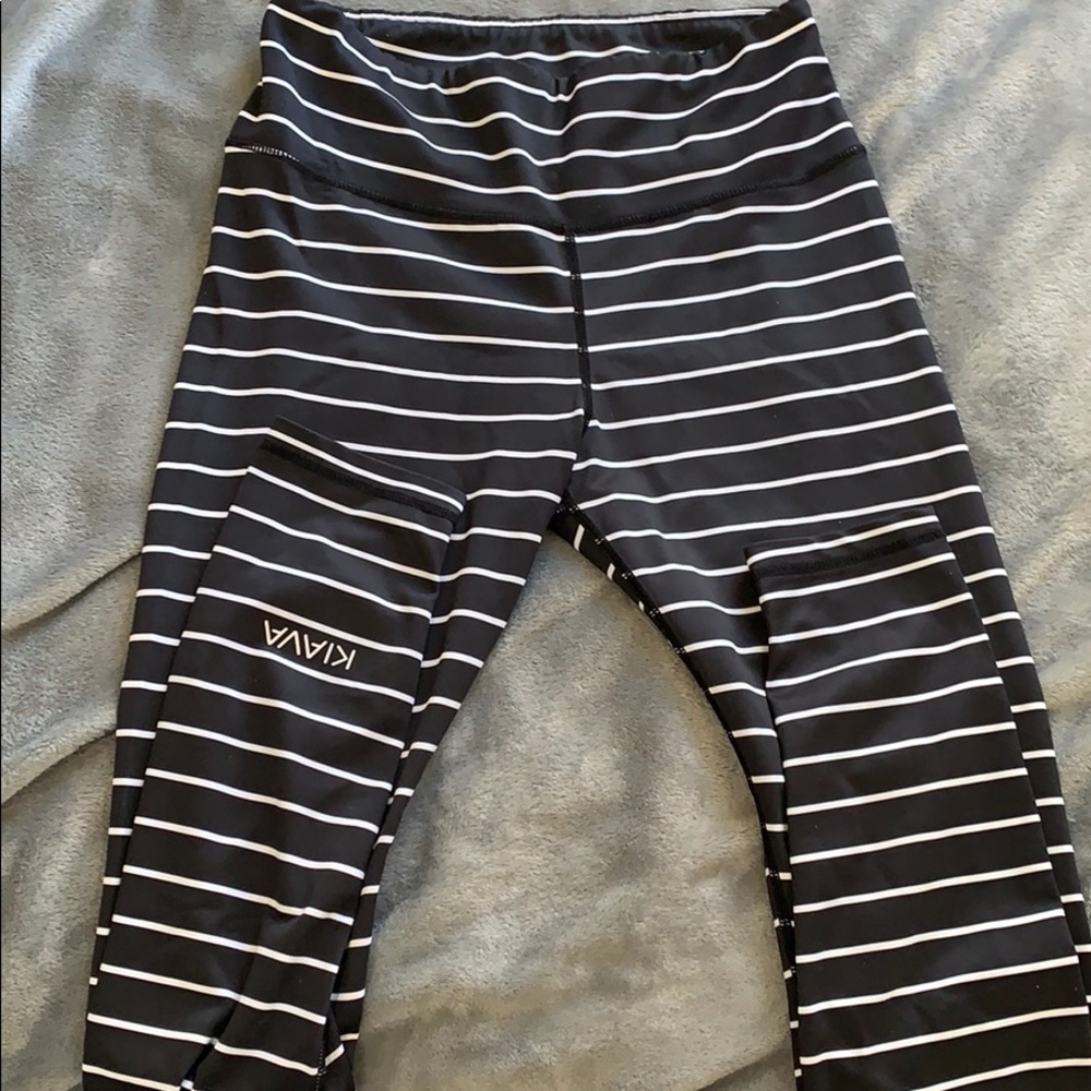 KIAVA 28” Luxe High Waisted Black Leggings